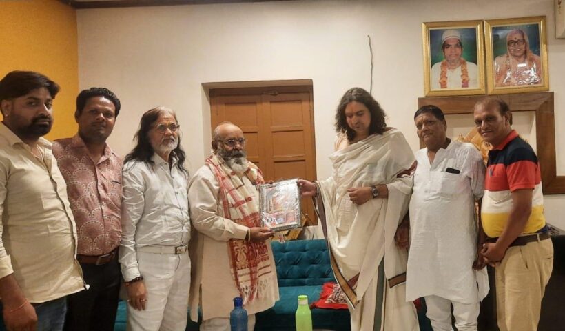 Shri Rajendra Singh Ji Pankaj, Union Minister of Vishwa Hindu Parishad and Guardian Officer of Dharma Yatra Federation, arrives in Jaipur.