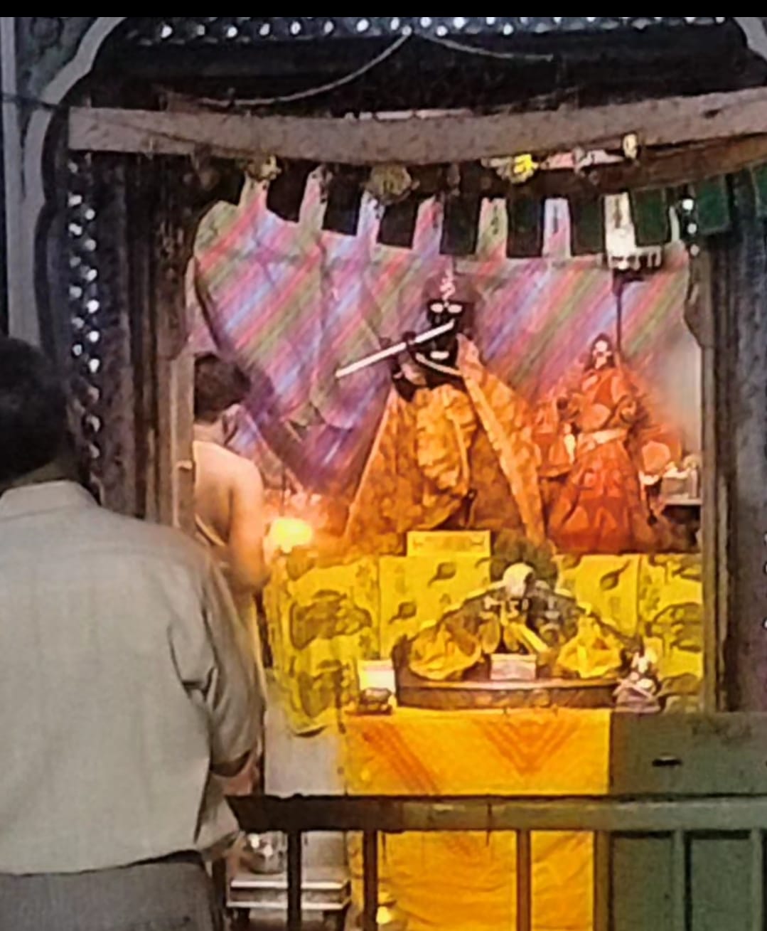 The circumambulation of Govardhan rock takes place in the Radha Damodar temple on Chaura Rasta