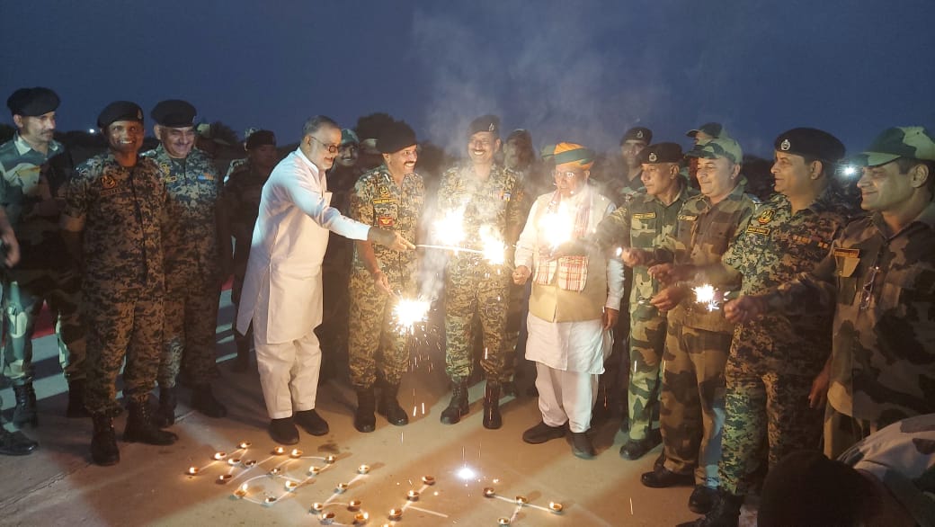 Union Law Minister Shri Arjun Ram celebrated Diwali with BSF Jawans