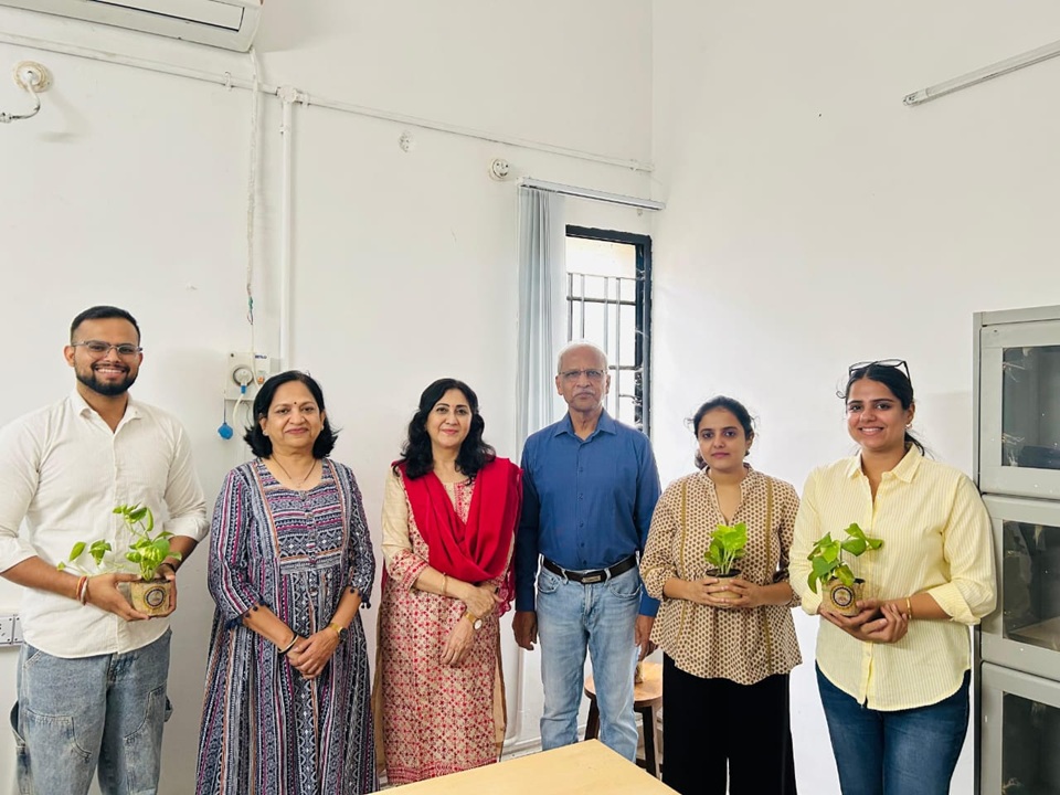 ट्री टैगिंग चैलेंज का आयोजन रूट्स ऑफ़ रिस्पॉन्सिबिलिटी (Roots of Responsibility – ROR)