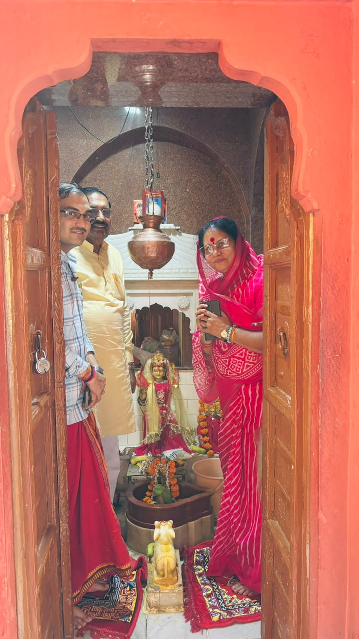 श्रावण मास के प्रथम सोमवार पर शिवालय में हुआ भव्य रुद्राभिषेक, प्रदेश की सुख-समृद्धि की कामना